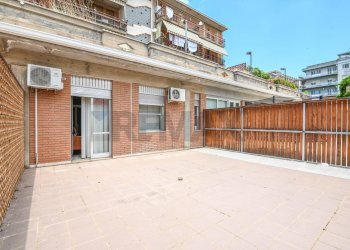 Terrazza - Trilocale via Principe Umberto
 
207, Caltagirone - foto 15