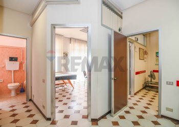 Hall / corridoio - Trilocale via Principe Umberto
 
207, Caltagirone - foto 18