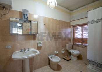 Bagno - Casa indipendente via virticchio
 
33, San Michele di Ganzaria - foto 10