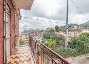 Balcone - Casa indipendente via virticchio
 
33, San Michele di Ganzaria - foto 20