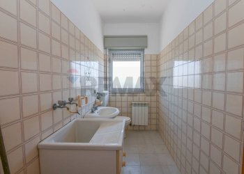 Bagno - Quadrilocale via Verdi
 
3/A, Caltagirone - foto 16