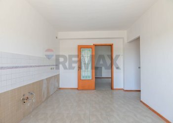 Stanza vuota - Quadrilocale via Verdi
 
3/A, Caltagirone - foto 17