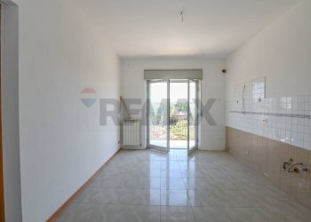 Stanza vuota - Quadrilocale via Verdi
 
3/A, Caltagirone - foto 19