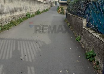 Edificio all\'aperto - Box Via Pietro De Logu
 
27, Catania - foto 1