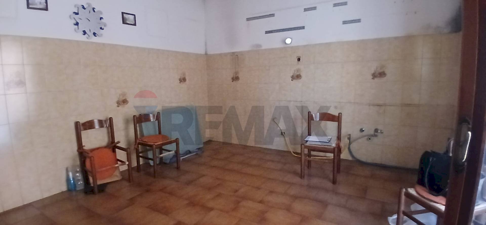 Stanza vuota - Three-room apartment via Piave
17, Calatabiano - photo 2
