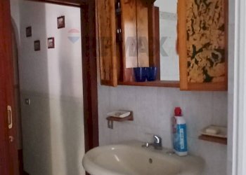 Bagno - Trilocale via Piave
 
17, Calatabiano - foto 12