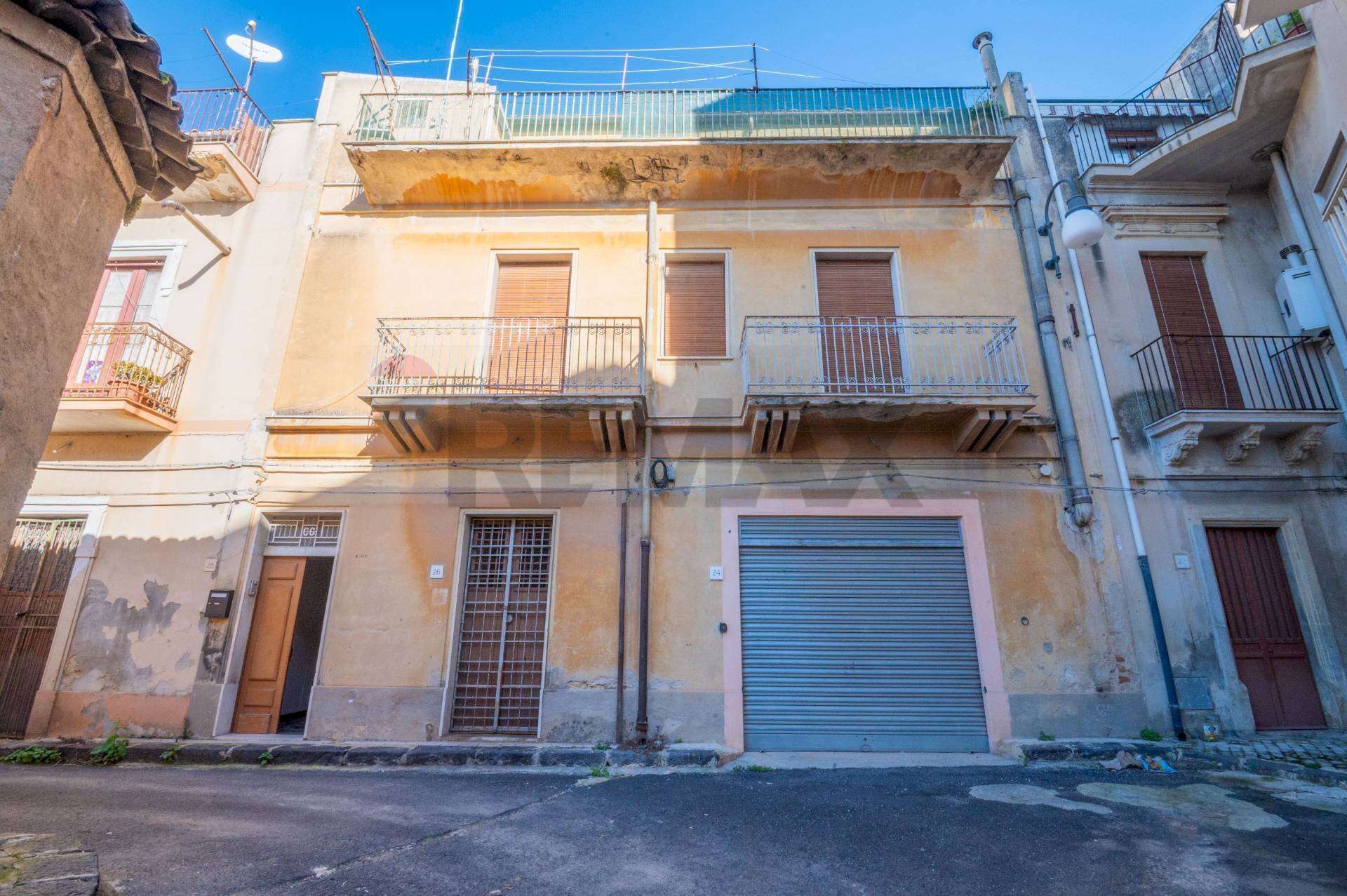 Edificio all\'aperto - Casa indipendente via arturo toscanini
 
28, Grammichele - foto 1