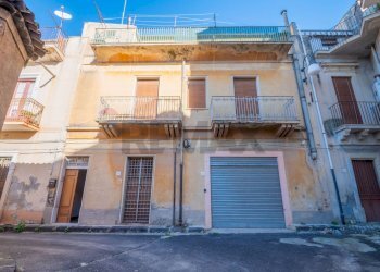 Edificio all\'aperto - Casa indipendente via arturo toscanini
 
28, Grammichele - foto 1