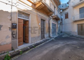 Edificio all\'aperto - Casa indipendente via arturo toscanini
 
28, Grammichele - foto 2