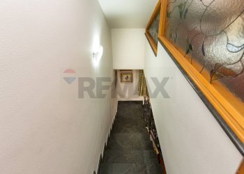 Hall / corridoio - Villa a Schiera via aldo moro
 
13, Aci Sant'Antonio - foto 17