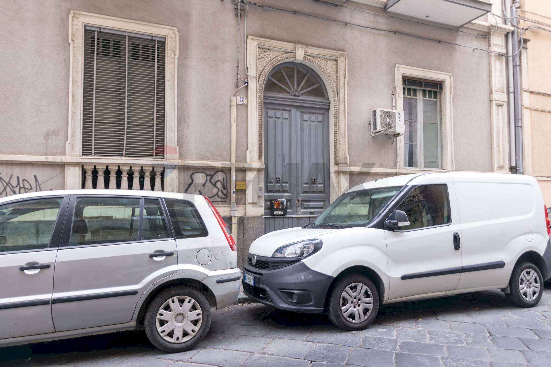 Edificio all\'aperto - Quadrilocale Via Canfora
 
52, Catania - foto 2