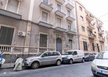 Edificio all\'aperto - Quadrilocale Via Canfora
 
52, Catania - foto 1