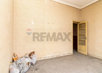 Stanza vuota - Quadrilocale Via Canfora
 
52, Catania - foto 23