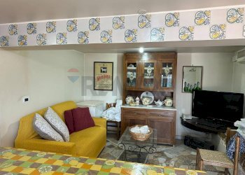 Soggiorno - Villa C.da Collegiata - Via dei Pini
 
10, Caltagirone - foto 10