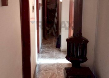 Hall / corridoio - Casa semi indipendente Via Grotta San Giovanni
 
14, Catania - foto 4