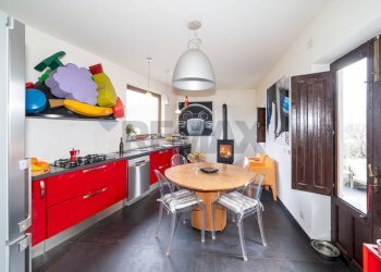 Cucina - Casa indipendente Viale Regina Margherita
 
112-114, Castiglione di Sicilia - foto 13