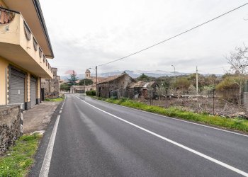 Edificio all\'aperto - Casa indipendente Viale Regina Margherita
 
112-114, Castiglione di Sicilia - foto 28