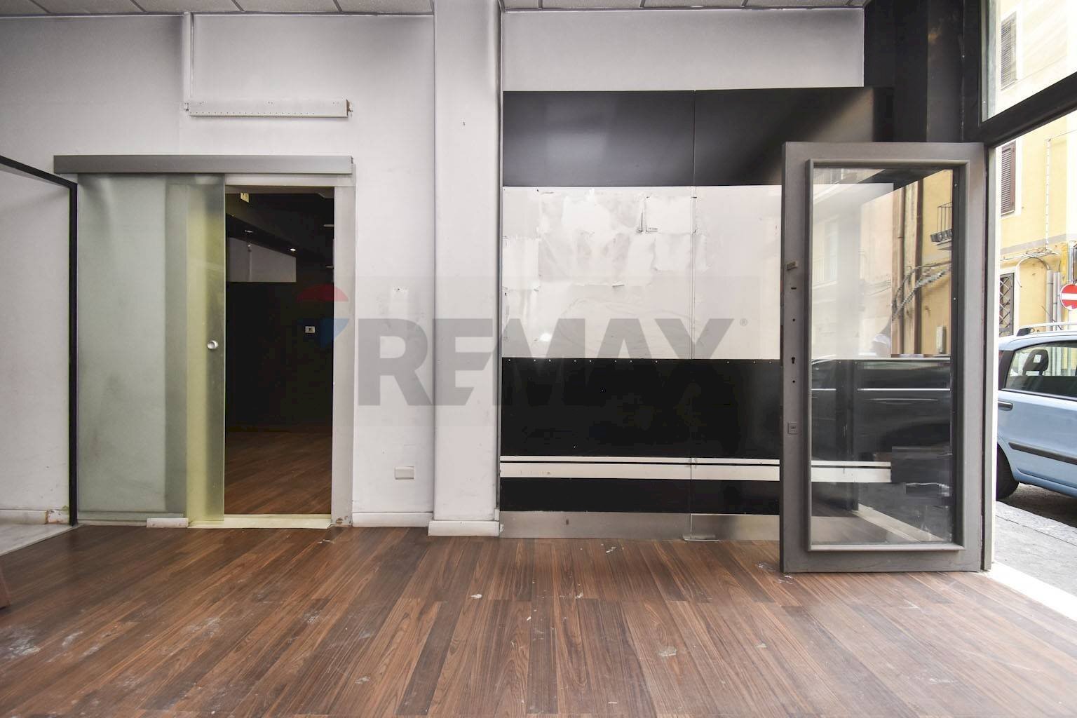 Stanza vuota - Locale Commerciale Via Padova
 
39, Catania - foto 2