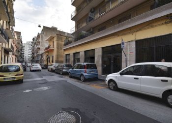 Edificio all\'aperto - Locale Commerciale Via Padova
 
39, Catania - foto 17