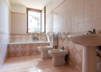 Bagno - Quadrilocale Via Finocchiari
 
95, Aci Catena - foto 5