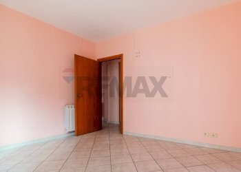 Stanza vuota - Quadrilocale Via Finocchiari
 
95, Aci Catena - foto 8