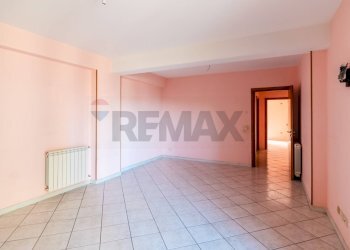 Stanza vuota - Quadrilocale Via Finocchiari
 
95, Aci Catena - foto 13