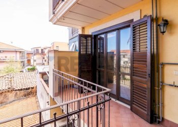 Balcone - Quadrilocale Via Finocchiari
 
95, Aci Catena - foto 15