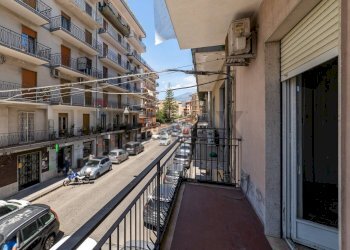 Balcone - Quadrilocale Via Torquato Tasso
 
7, Acireale - foto 15