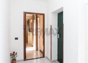 Hall / corridoio - Bilocale viale moncada
 
11, Catania - foto 11