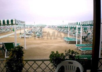 Vista dell\'acqua - Attività Commerciale Terrazza della Repubblica, Viareggio - foto 6