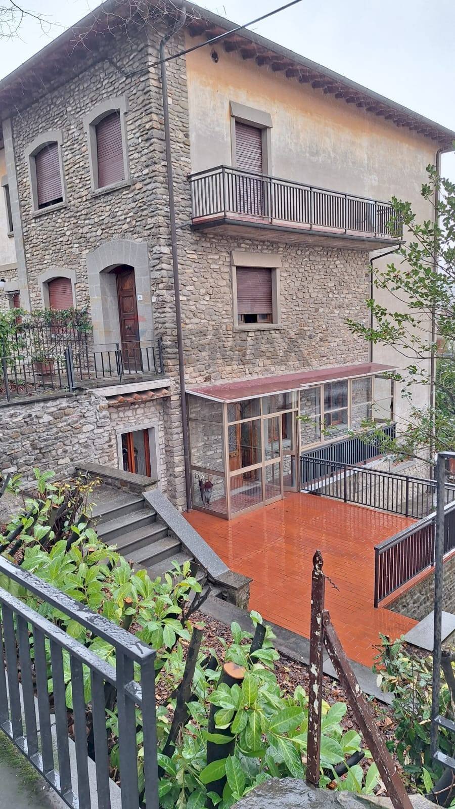 Edificio all\'aperto - Casa semi indipendente VIA TURATI
 
49, Bibbiena - foto 1