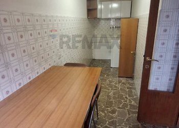 Sala da pranzo - Casa semi indipendente VIA TURATI
 
49, Bibbiena - foto 17