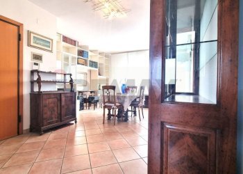 Sala da pranzo - Trilocale Via Circonvallazione
 
31, Cecina - foto 12