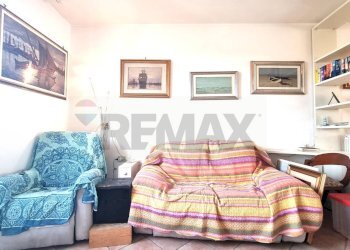 Soggiorno - Trilocale Via Circonvallazione
 
31, Cecina - foto 18