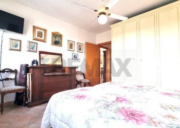 Camera / camera da letto - Trilocale Via Circonvallazione
 
31, Cecina - foto 35