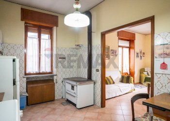 Cucina - Casa semi indipendente Via Garibaldi
 
N.10, Casteldidone - foto 10