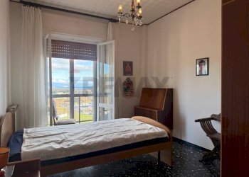 Camera / camera da letto - Quadrilocale Via Tommaseo
 
37, Vado Ligure - foto 13