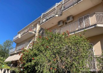 Edificio all\'aperto - Quadrilocale Sant'Anastasia - foto 3