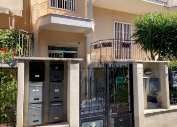 Edificio all\'aperto - Quadrilocale Sant'Anastasia - foto 7