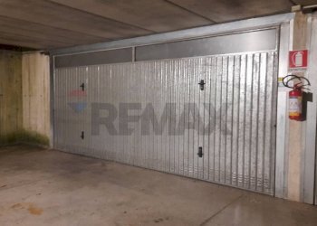 Autorimessa - Box Via Carosso, Almenno San Bartolomeo - foto 1