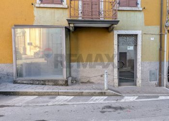 Edificio all\'aperto - Negozio Berzo Inferiore - foto 2