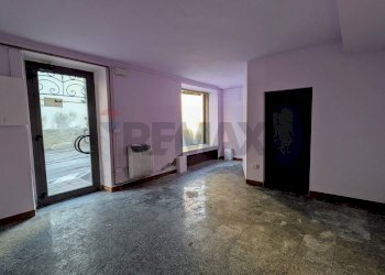 Stanza vuota - Negozio Berzo Inferiore - foto 13