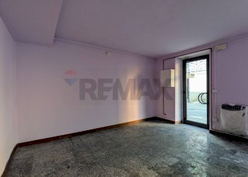 Stanza vuota - Negozio Berzo Inferiore - foto 15