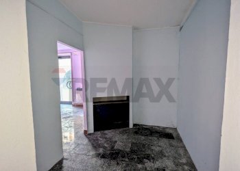 Stanza vuota - Negozio Berzo Inferiore - foto 19