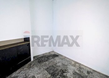 Stanza vuota - Negozio Berzo Inferiore - foto 24