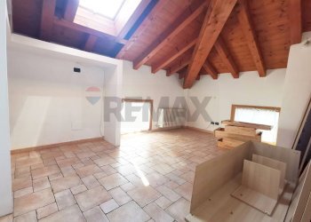 Stanza vuota - Trilocale BRUGHIERA
 
61, Villa d'Almè - foto 6