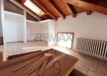 Stanza vuota - Trilocale BRUGHIERA
 
61, Villa d'Almè - foto 8