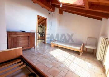 Camera / camera da letto - Trilocale BRUGHIERA
 
61, Villa d'Almè - foto 9