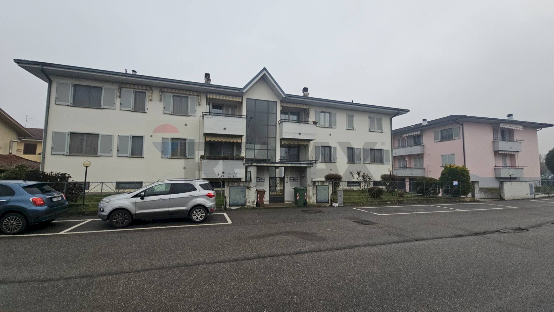 Edificio all\'aperto - Trilocale Tromello - foto 2