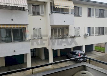 Edificio all\'aperto - Trilocale Tromello - foto 3